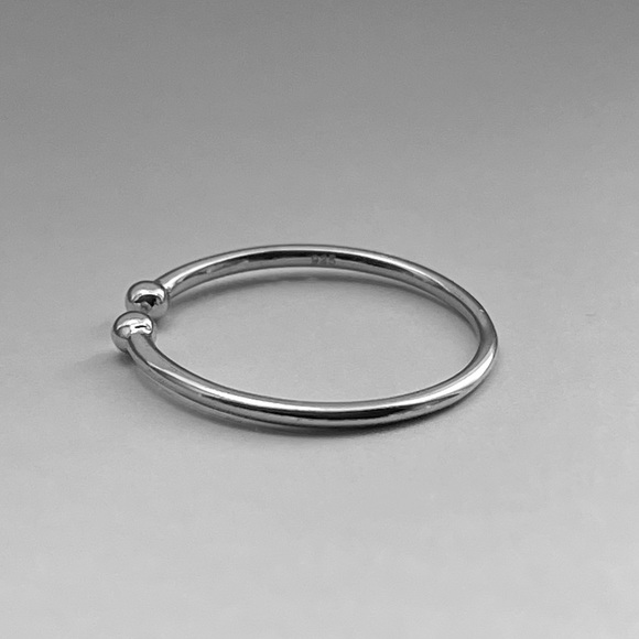 Sterling silver dainty stack ring, dainty ring, silver ring, midi ring, toe ring - Picture 4 of 12